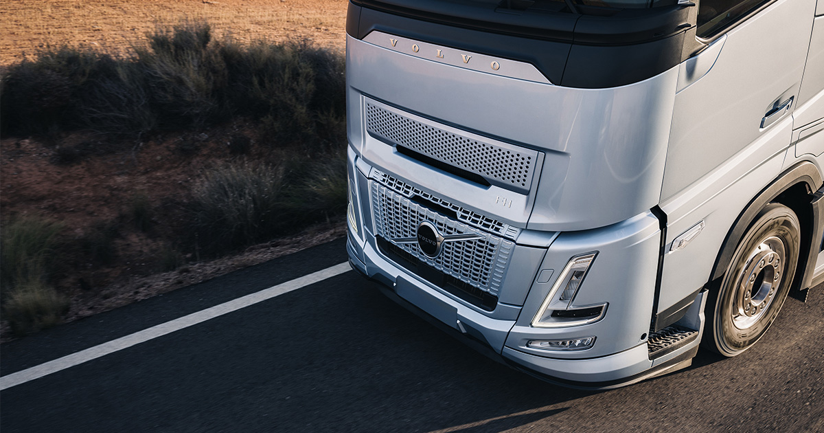 Powerful and energy efficient Volvo truck engines